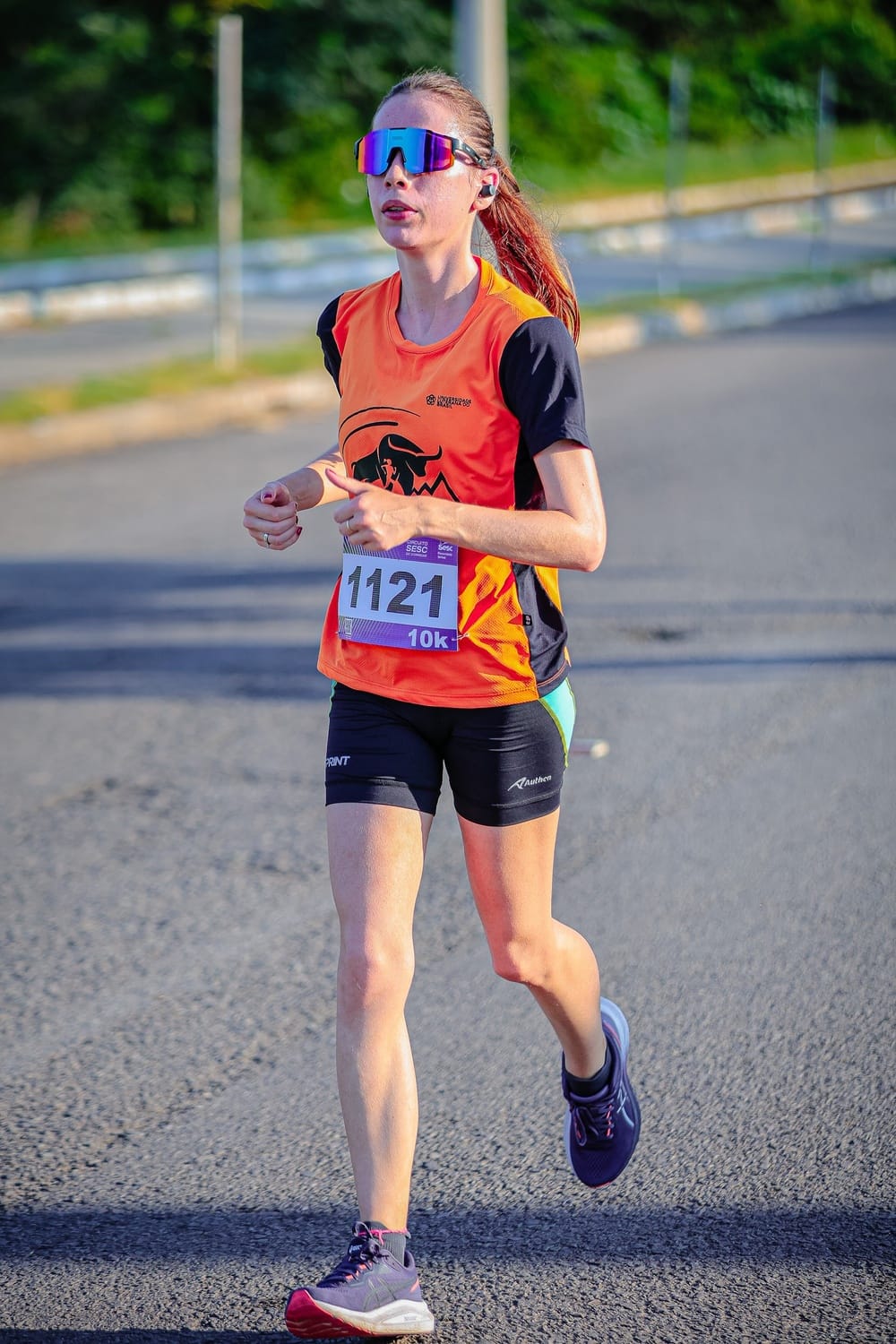 Corredora da Búfalos Team em prova de 10km